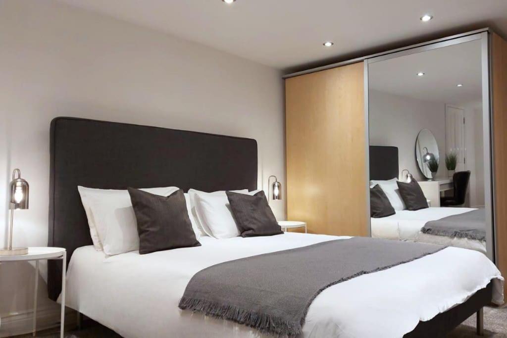 2 Bedroom City Centre Duplex Apt Preston  Buitenkant foto